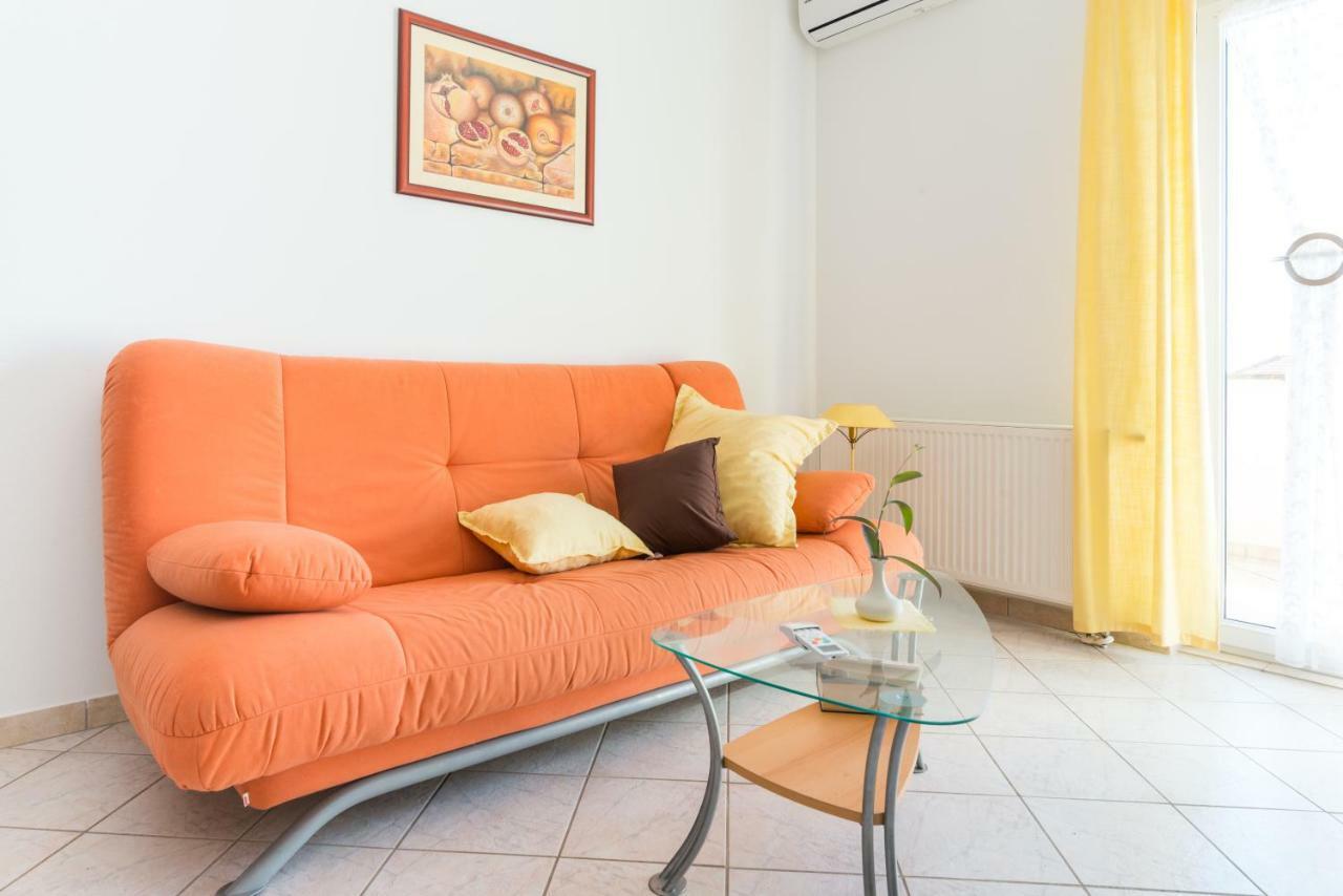 Apartment Victoria *