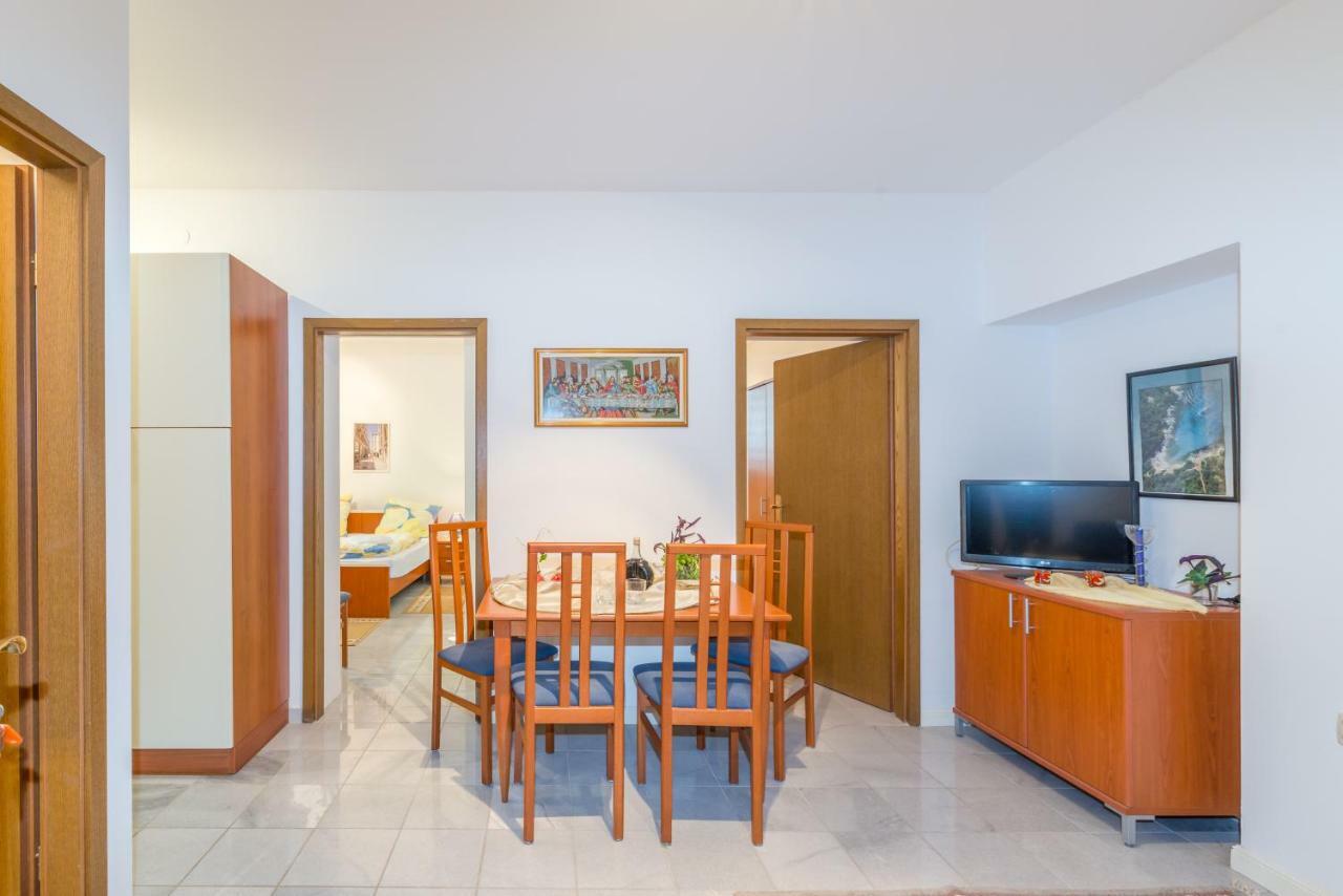 Apartment Victoria